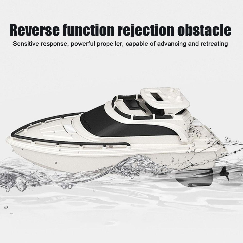 قارب سريع يعمل بالتحكم عن بعد  - مراجعة Rc Hobby Grade Boat وسعره